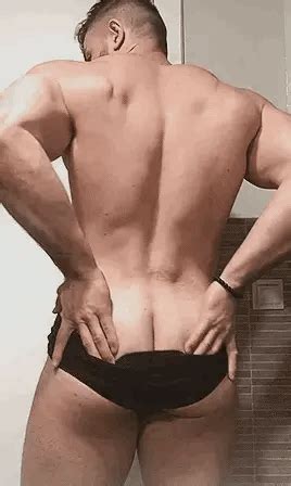Muscular 101 Hot Guys