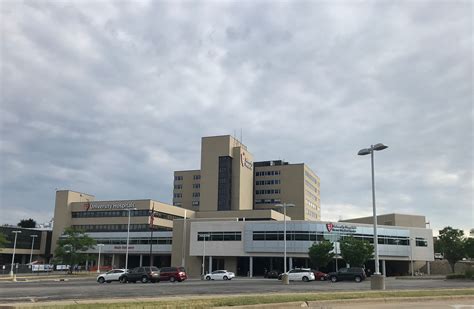 Finding the right department at MetroHealth Parma medical center quickly 10