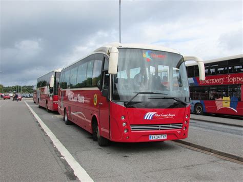 YX04FYF WCM Craignure 08 14 Dmgbuses Flickr