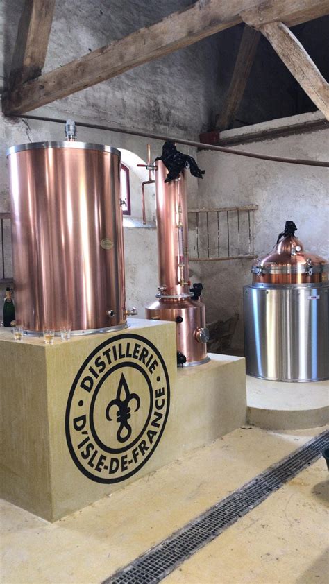 Bienvenue à La Distillerie Disle De France Whisky Français