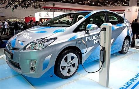 Daftar Mobil Hybrid Yang Meluncur Di Indonesia Sepanjang