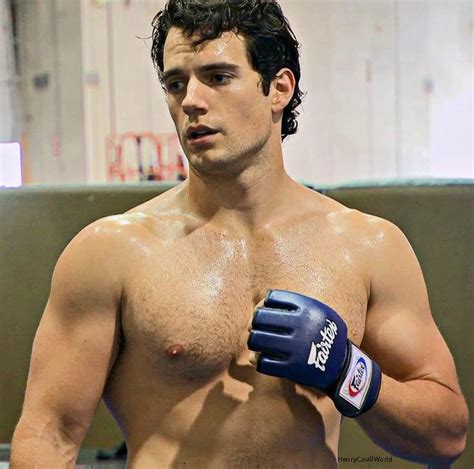 Pin By Cristian Garcia On Guardado R Pido In Henry Cavill