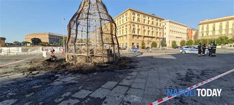 Incendio Venere Degli Stracci Foto Clemente Nt