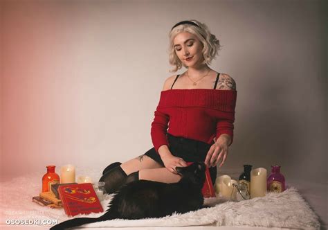 Luxlo Chilling Adventures Of Sabrina Cosplay Naked Cosplay Asian