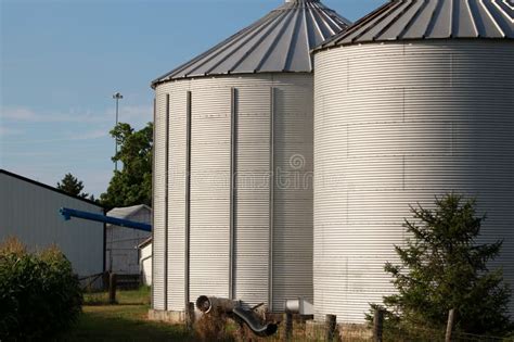 Silo Do Milho Imagem De Stock Imagem De Silos Ohio