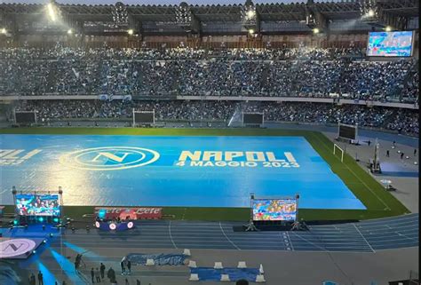 Lo Stadio Maradona Non Il Futuro Del Napoli Aurelio De Laurentiis