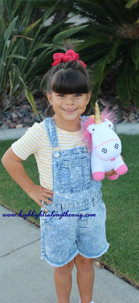 Easy Diy Agnes From Despicable Me Costume For Halloween