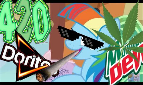 Rainbow Dash Mlg 420 Blaze It By Gamerbronyexe On Deviantart