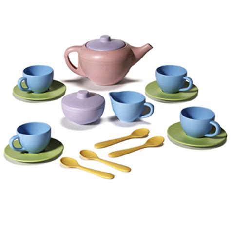 DesignApplause | Tea set. Green toys.