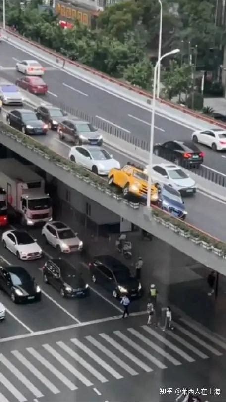 《上海高架两车「斗气」，其中一车险些坠桥，两车司机已被控制，谁之过？两人或触犯哪些交通法规？》 知乎