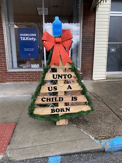 Directory of Local Funeral Homes in Clendenin West Virginia 19