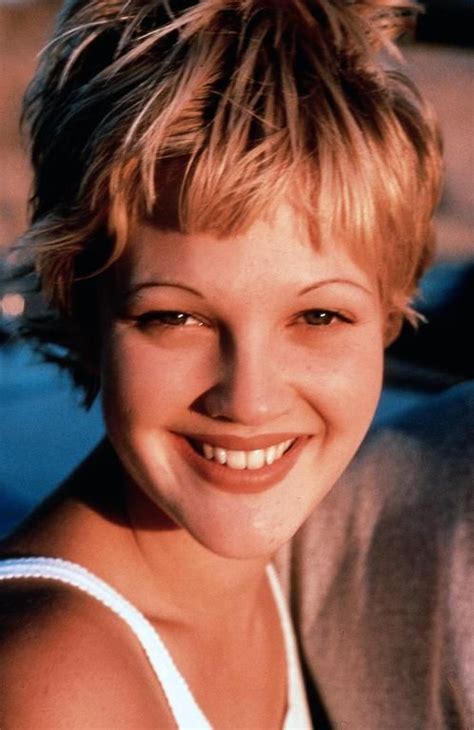 Drew Barrymore Great 90s Cut Eyebrows And Look Pixie Hairstyles