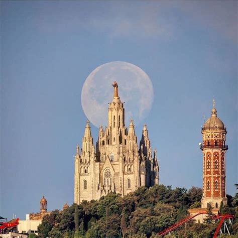 O Templo Expiatori Del Sagrat Cor Uma Igreja Cat Lica Romana E