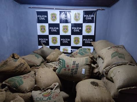 Polícia Civil recupera carga de 3 5 toneladas de café furtada e