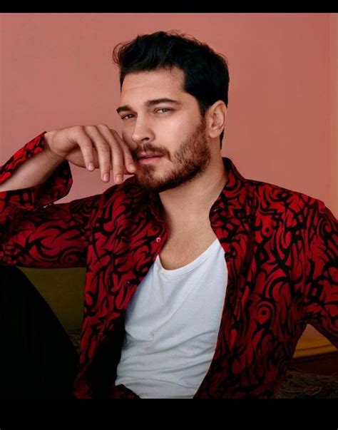 Pin By Laura Martinez Ilos On Agatay Ulusoy Turkish Actors Actors