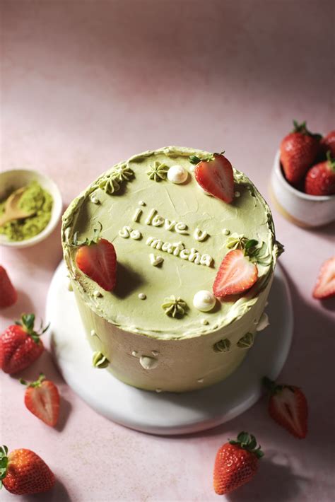 Matcha Strawberry Cake Teak Thyme