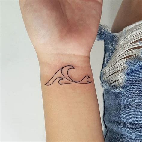 17 Minimally Abstract Tattoos That Can Be Your Little Secret Tattoos