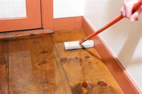 How Refinish Hardwood Floors Without Sanding