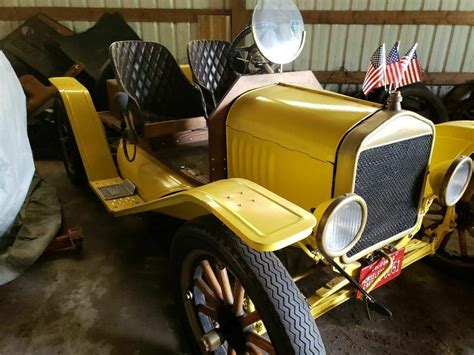 1919 Ford Model T Vintage Car Collector