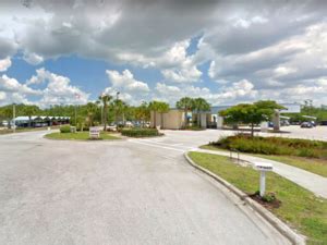 RSW Parking - Fort Myers Airport Parking Rates & Map | BestParking