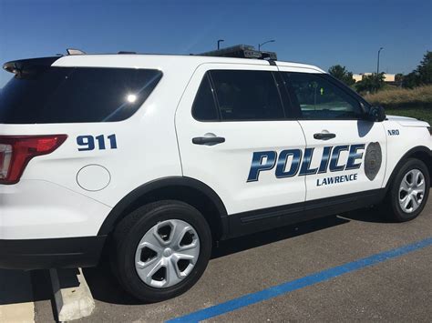 Police investigate downtown Lawrence shooting | News, Sports, Jobs