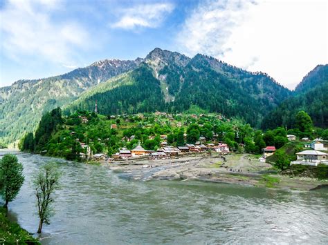 The Top Most Beautiful And Breathtaking Places In The Sharda Neelum