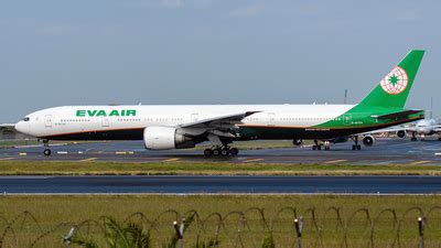 B 16730 Boeing 777 36NER Eva Air Max Hrusa JetPhotos