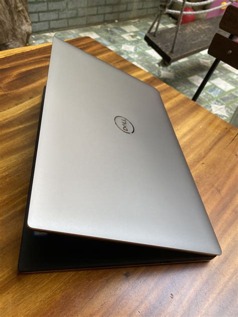 Dell Precision Core I H G G In Full Hd T