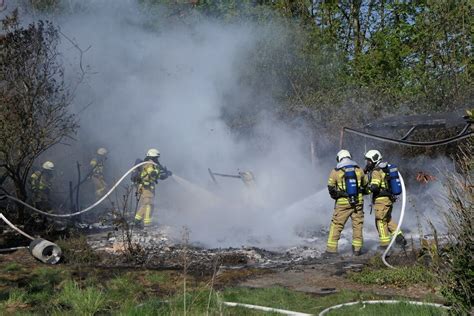 Rauchs Ule Kilometerweit Zu Sehen Feuerwehreinsatz Bei Leipzig