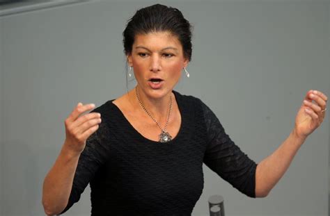 Wagenknecht fordert Volksabstimmung über EU Verträge