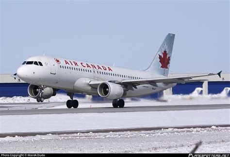 C Fzqs Air Canada Airbus A320 214 Photo By Marek Duda Id 089634