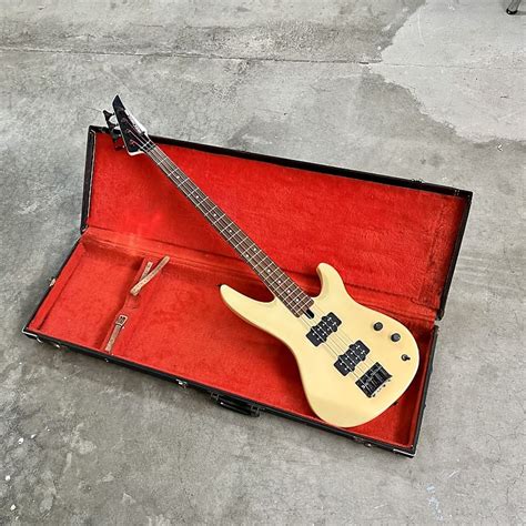 Yamaha RBX Bass guitar c 1980’s Cocaine white original | Reverb