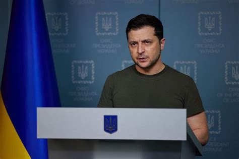 Como Um Mês E Meio De Guerra Envelheceu Volodymyr Zelensky Observador