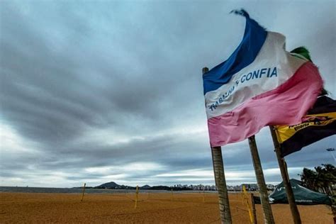 A Gazeta Marinha Alerta Para Ventania No Litoral Do ES Durante