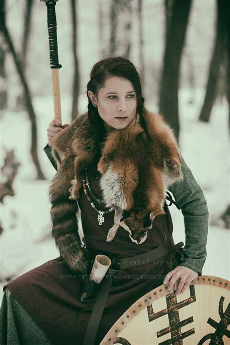 Pin By Jade On Huntress Seeress And Warrioress Warrior Woman Viking