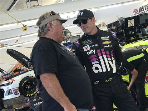 Jimmie Johnsons Dad Gary To Give Command To Start Engines Today At