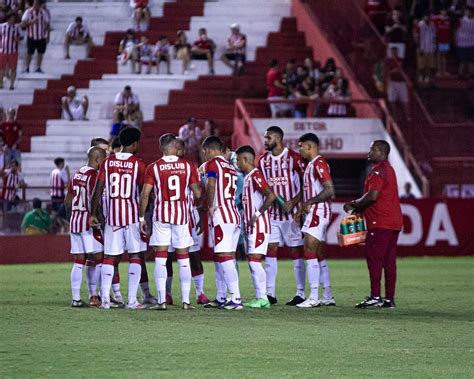 Embalado por goleada Náutico vai em busca de sequência inédita de duas