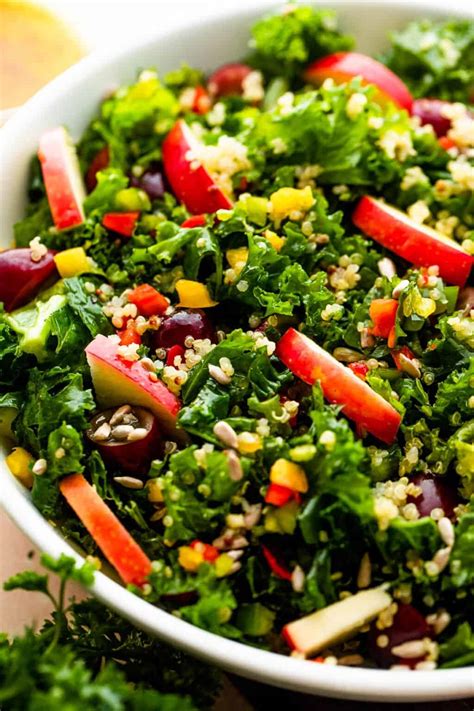 Kale Quinoa Salad (Cheesecake Factory Copycat!) | Diethood