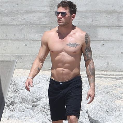 Exclusive Ryan Phillippe Naked