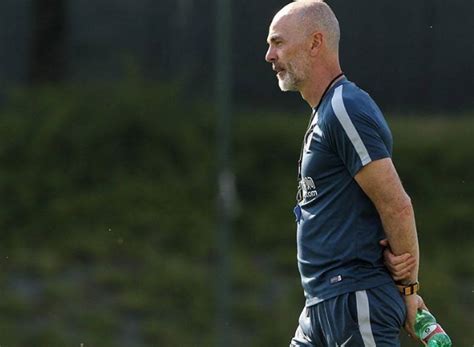 Inter Napoli Pioli Cambia Modulo Un Cambio In Attacco Ed Uno In