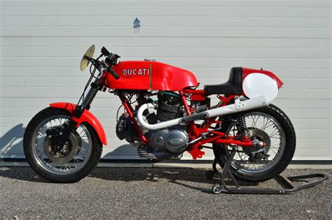 1974 Ducati 750SS – Bike-urious