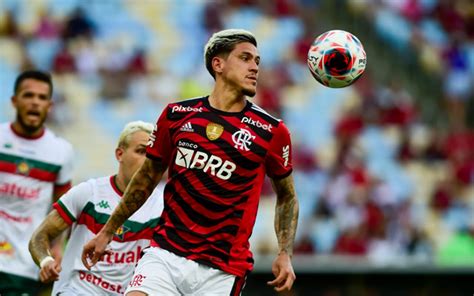 Pedro manda recado à torcida após vitória do Flamengo no Carioca