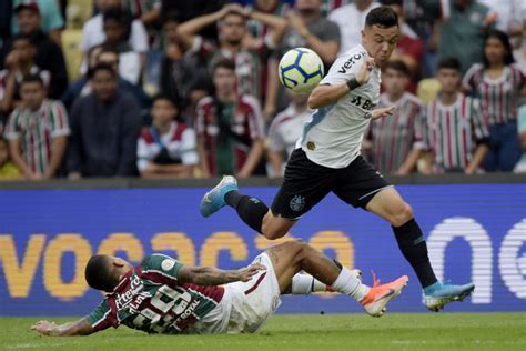 No Maracanã e time alternativo Grêmio é superado pelo Fluminense