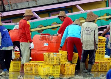 Target Retribusi Perikanan Di Rembang Naik