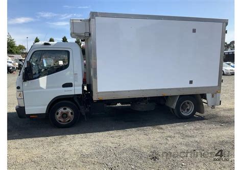 Buy Used Mitsubishi Fuso Canter Cab Chassis In Listed On