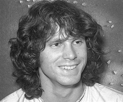 Jim Morrison Biography - Childhood, Life Achievements & Timeline