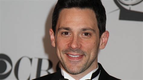 Steve Kazee Jenna Dewans Boyfriend And Baby Daddy Is Shameless Gus