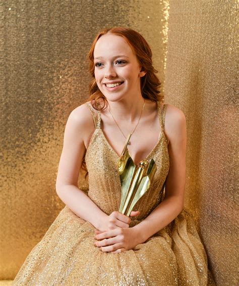 Amybeth Mcnulty - 2019 Canadian Screen Awards Broadcast Gala Photoshoot ...