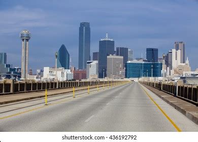 Bridge Over Trinity River Downtown Dallas Stock Photo 436192792 ...