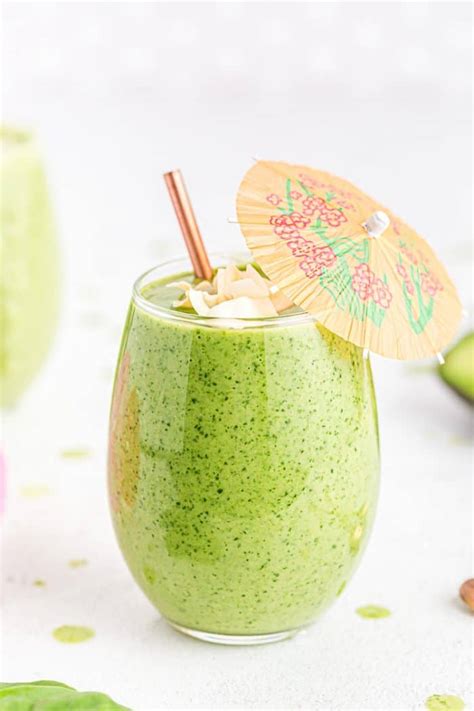 Keto Piña Colada Green Smoothie ForgetSugar